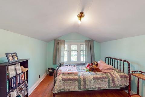 746 S 4th Ave, Des Plaines, IL 60016 photo 16