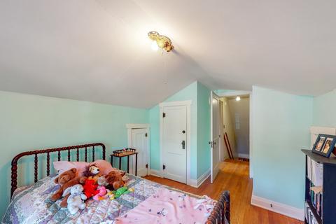746 S 4th Ave, Des Plaines, IL 60016 photo 17