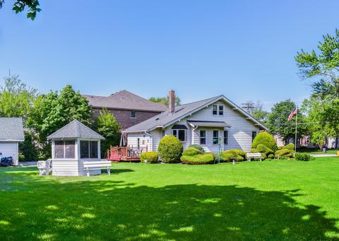 746 S 4th Ave, Des Plaines, IL 60016 photo 3