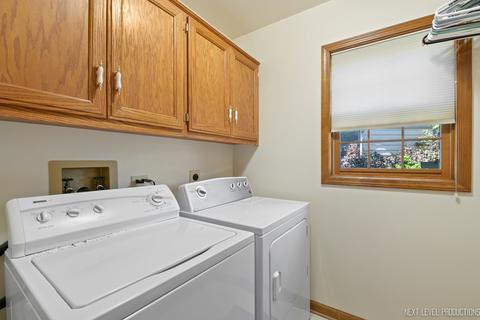 2303 Brookside Ct, Aurora, IL 60502 photo 15