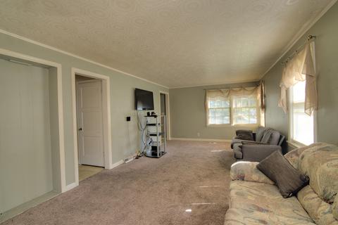 420 Sunset Dr, Elgin, IL 60123 photo 5