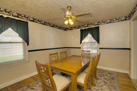 420 Sunset Dr, Elgin, IL 60123 photo 8