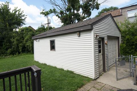 420 Sunset Dr, Elgin, IL 60123 photo 19