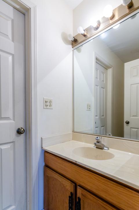 1920 Gresham Cir #B, Wheaton, IL 60189 photo 18