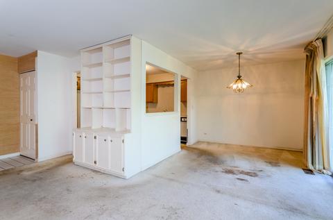1920 Gresham Cir #B, Wheaton, IL 60189 photo 4