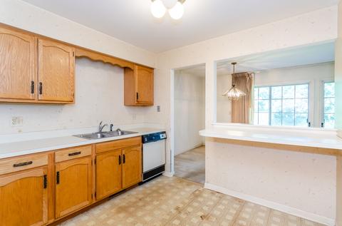 1920 Gresham Cir #B, Wheaton, IL 60189 photo 9