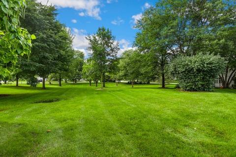4675 Sunflower Ln, Hoffman Estates, IL 60192 photo 4
