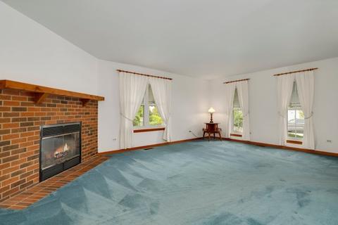 4675 Sunflower Ln, Hoffman Estates, IL 60192 photo 19