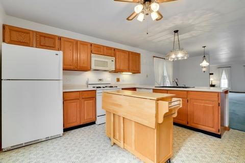 4675 Sunflower Ln, Hoffman Estates, IL 60192 photo 8