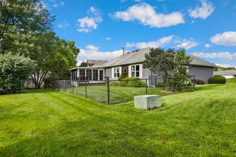 4675 Sunflower Ln, Hoffman Estates, IL 60192 photo 40