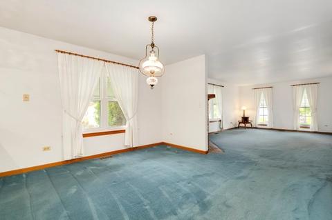 4675 Sunflower Ln, Hoffman Estates, IL 60192 photo 15