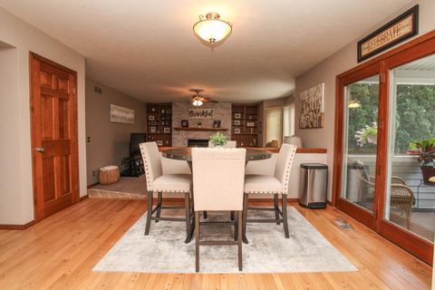 1502 Beckenham Dr, Bloomington, IL 61704 photo 8