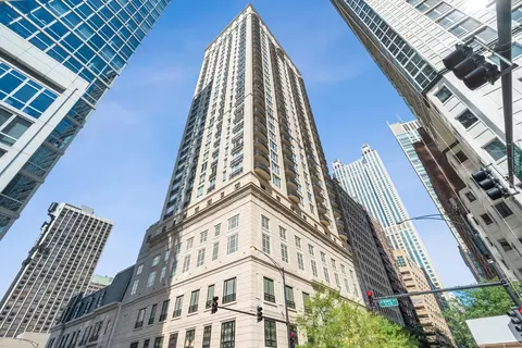 10 E Delaware Pl #31E, Chicago, IL 60611 photo 1