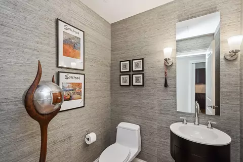 10 E Delaware Pl #31E, Chicago, IL 60611 photo 11