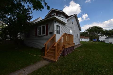 3209 Sangamon St, Steger, IL 60475 photo 2