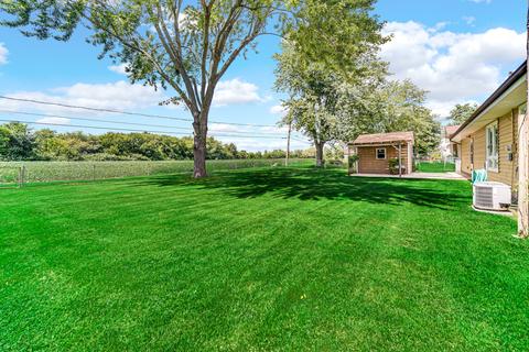 155 Sharp Dr, Manhattan, IL 60442 photo 2