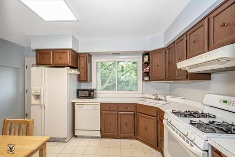 1 Forestway Dr, Deerfield, IL 60015 photo 9