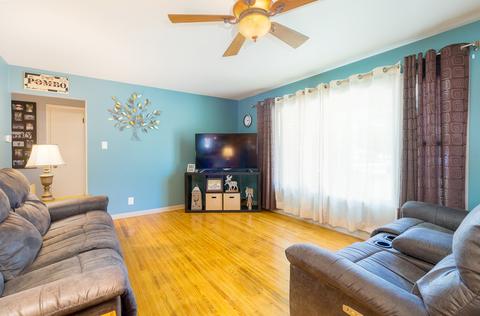207 Taylor St, Dwight, IL 60420 photo 3