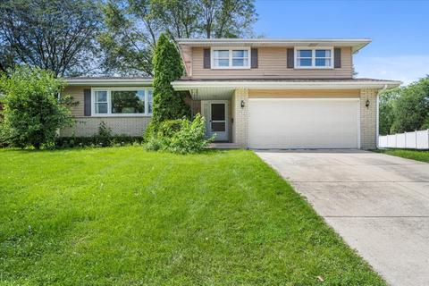 752 Diane Ave, Elgin, IL 60123 photo 1