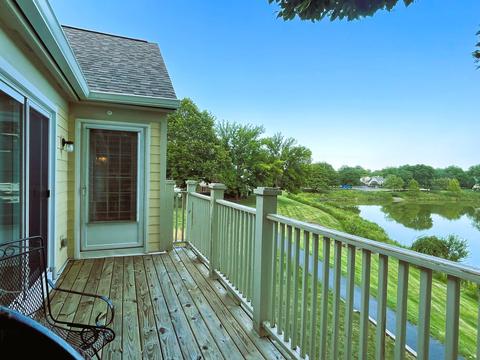 1608 Newburn Ct #D2, Wheeling, IL 60090 photo 29