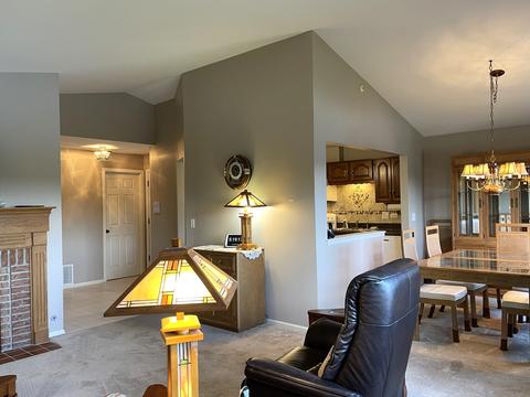 1608 Newburn Ct #D2, Wheeling, IL 60090 photo 6