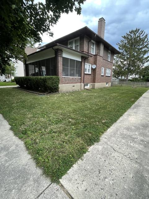 428 1st Ave, Ottawa, IL 61350 photo 2