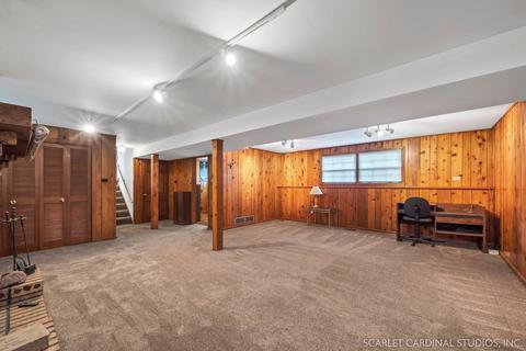 2 S372 Seneca Dr, Wheaton, IL 60189 photo 17