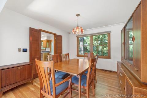 2 S372 Seneca Dr, Wheaton, IL 60189 photo 6