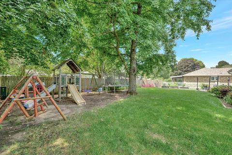 1609 Harrington Dr, Champaign, IL 61821 photo 10