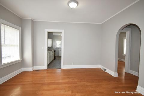 849 E Lake St, Aurora, IL 60506 photo 4