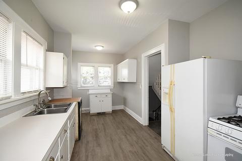849 E Lake St, Aurora, IL 60506 photo 9