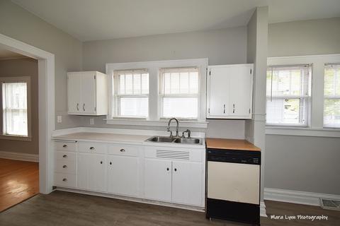 849 E Lake St, Aurora, IL 60506 photo 11