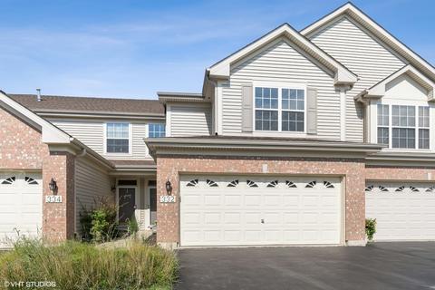 332 Emerald Ln, Algonquin, IL 60102 photo 1