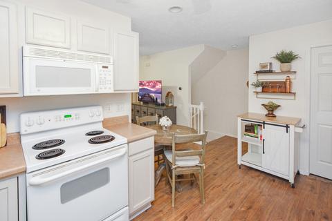 3 Ross Dr #5, Bloomington, IL 61701 photo 14