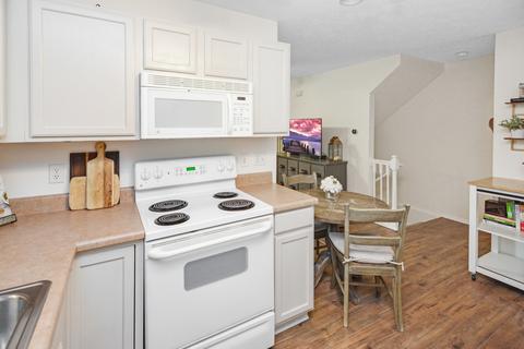 3 Ross Dr #5, Bloomington, IL 61701 photo 10