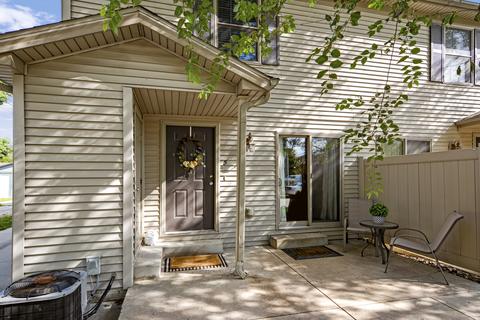 3 Ross Dr #5, Bloomington, IL 61701 photo 1