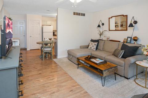 3 Ross Dr #5, Bloomington, IL 61701 photo 6
