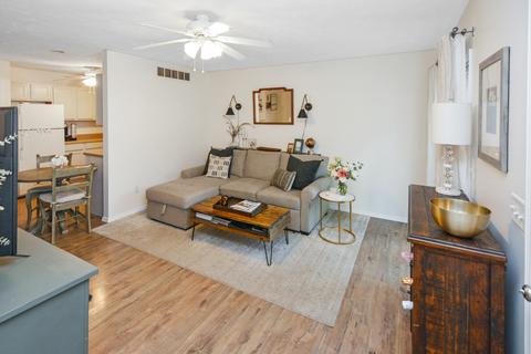 3 Ross Dr #5, Bloomington, IL 61701 photo 5