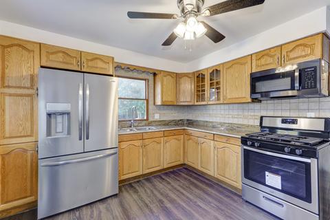 931 5th Ave, Aurora, IL 60505 photo 6
