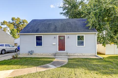 931 5th Ave, Aurora, IL 60505 photo 1