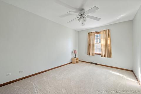 1210 Eagle Ct, Wheaton, IL 60189 photo 24