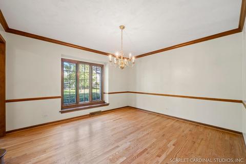 1210 Eagle Ct, Wheaton, IL 60189 photo 8