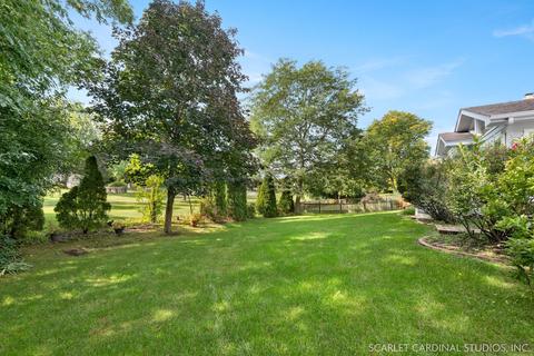 1210 Eagle Ct, Wheaton, IL 60189 photo 4