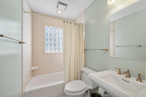 1210 Eagle Ct, Wheaton, IL 60189 photo 17
