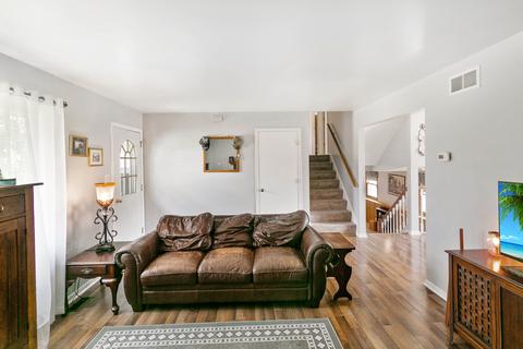 7002 Astoria Dr, Plainfield, IL 60586 photo 4