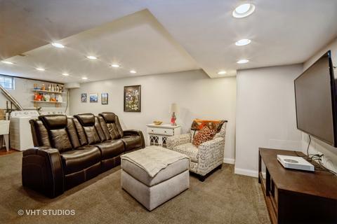 1315 Whitcomb Ave, Des Plaines, IL 60018 photo 10