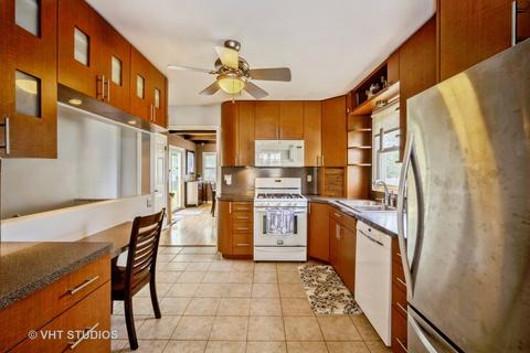 1315 Whitcomb Ave, Des Plaines, IL 60018 photo 7