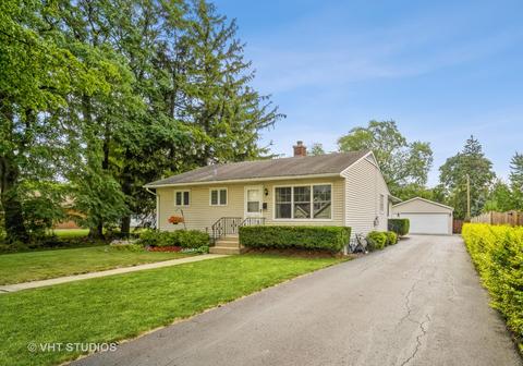1315 Whitcomb Ave, Des Plaines, IL 60018 photo 1