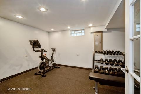 1315 Whitcomb Ave, Des Plaines, IL 60018 photo 12