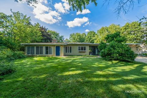39 W570 Deerpath Rd, Aurora, IL 60506 photo 1
